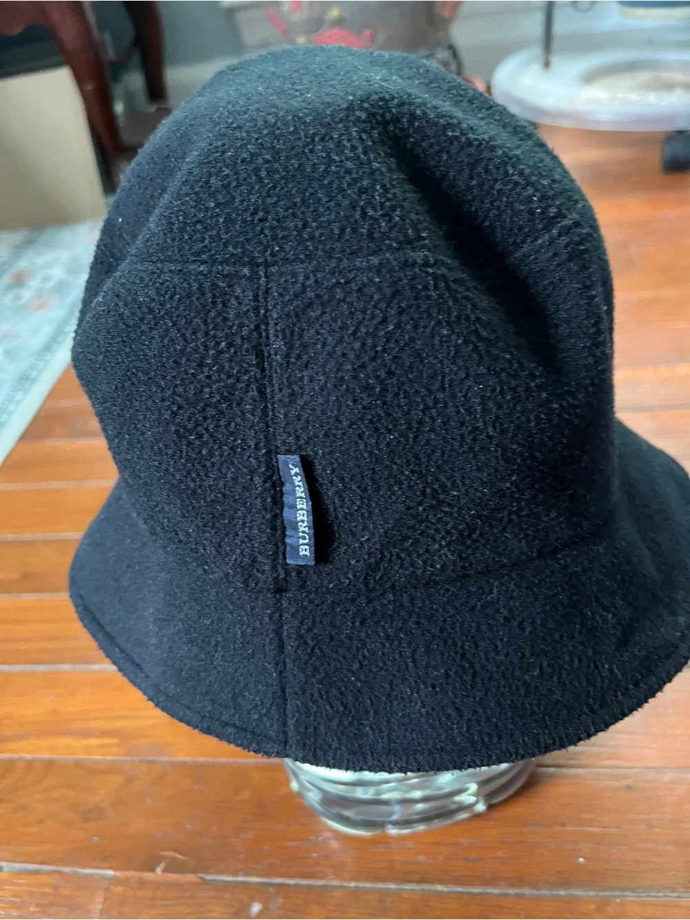 Burberry Black Wool-Blend Bucket Hat with Branded Tag - Picture 3 of 5